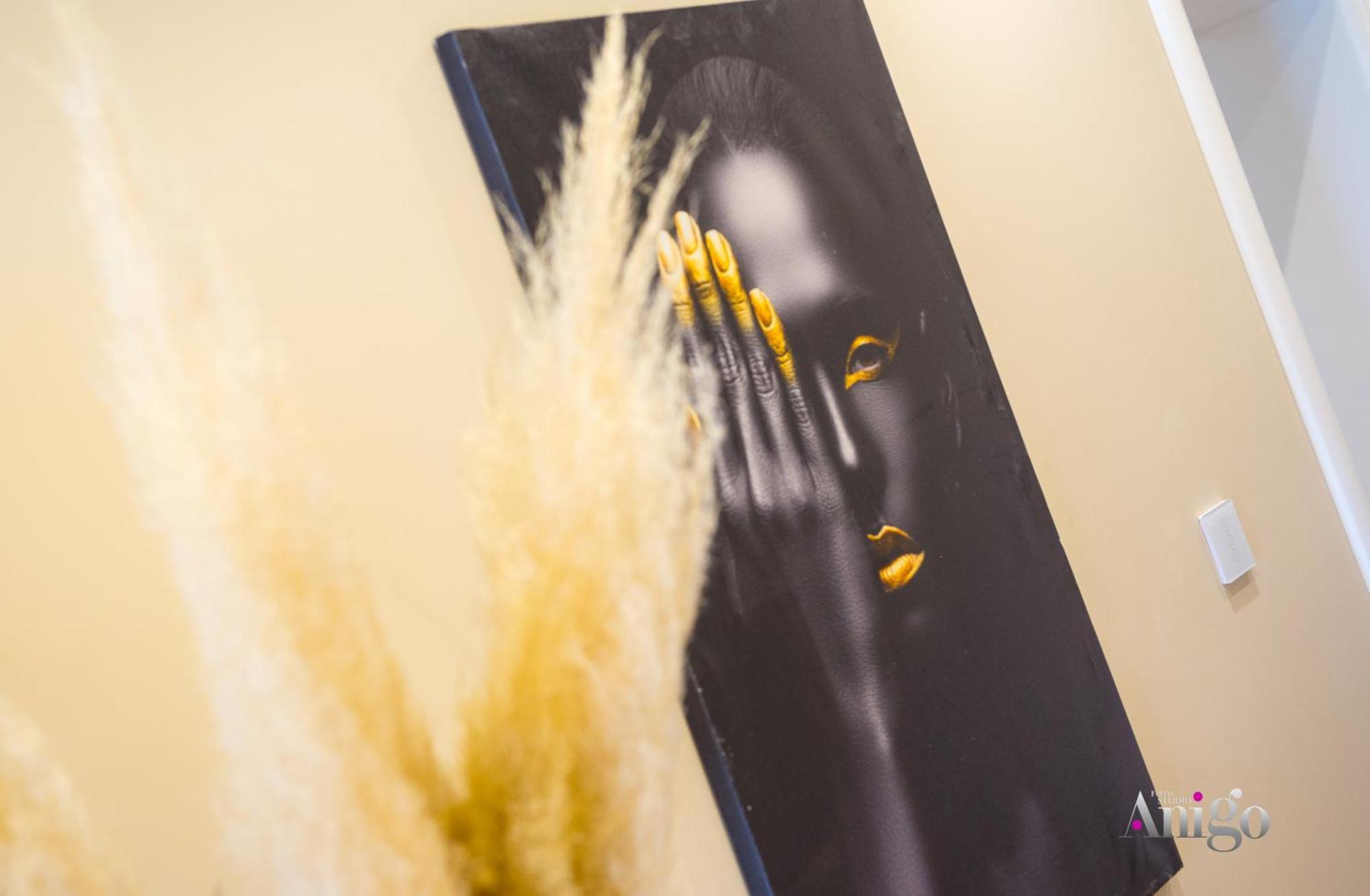 Luxury Apartment Black And Gold モスタル エクステリア 写真